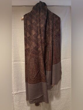 Vintage Paisley jacquard wool wrap, handwoven